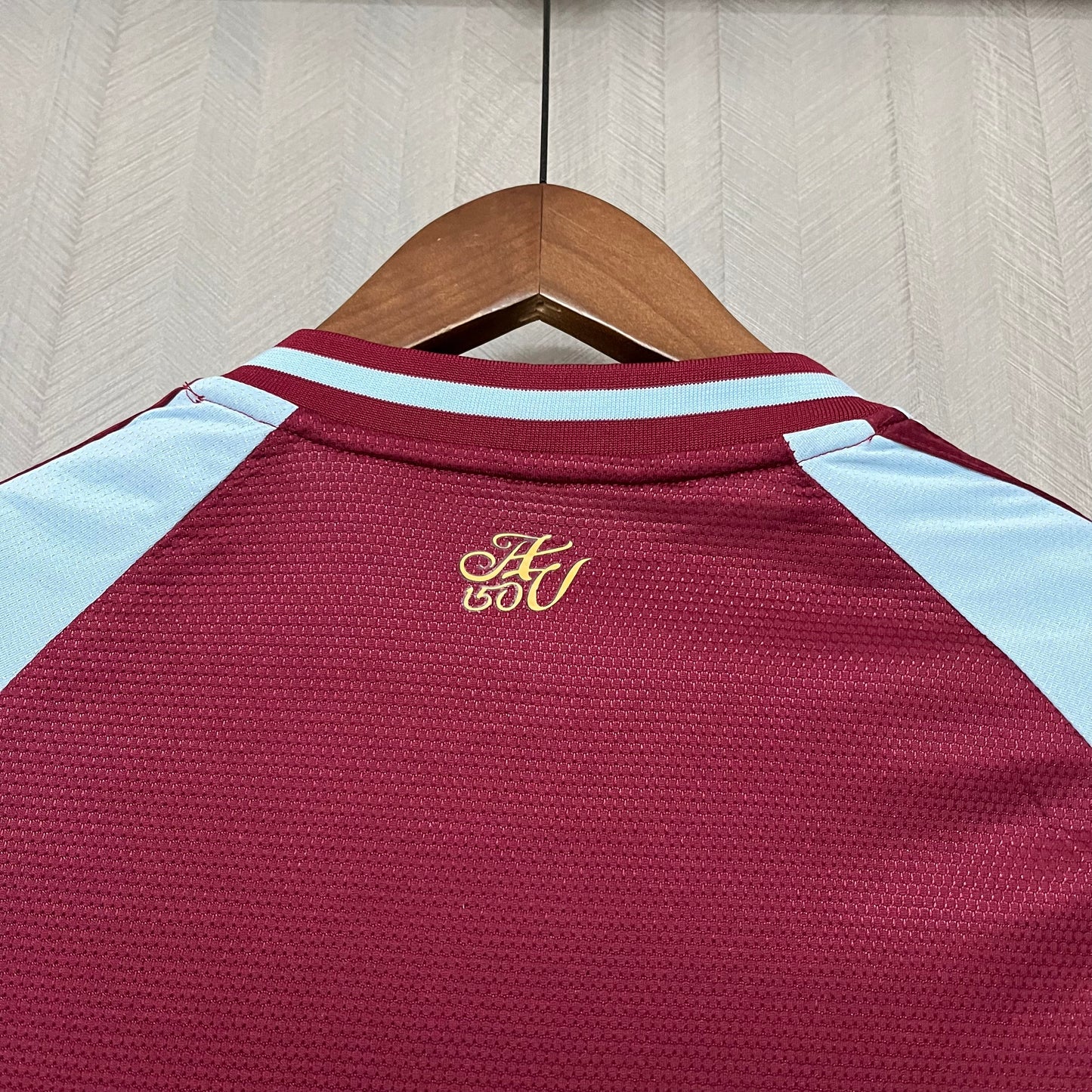 Maglia ufficiale Aston Villa 25/26 Home Fan Version