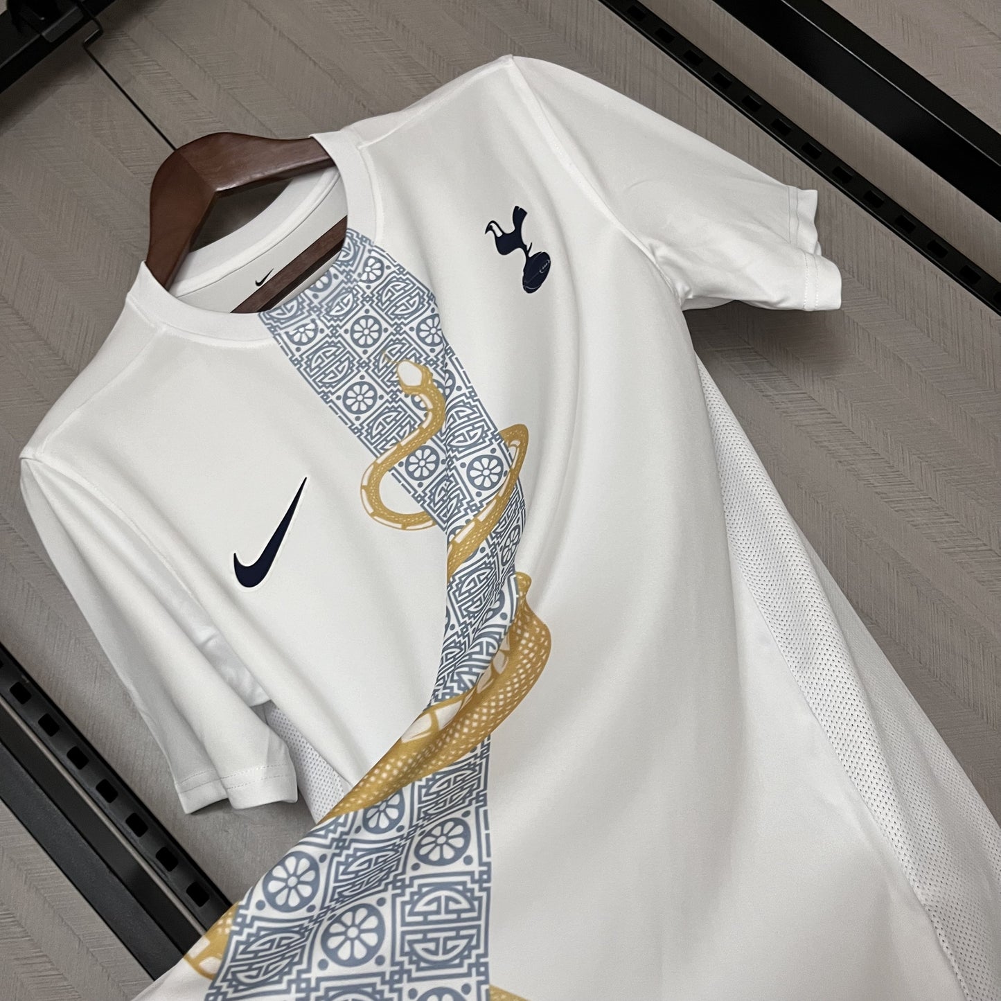 Maglia ufficiale Tottenham 25/26 Edizione Speciale