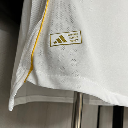 Maglia ufficiale Real Madrid 25/26 Home Player version