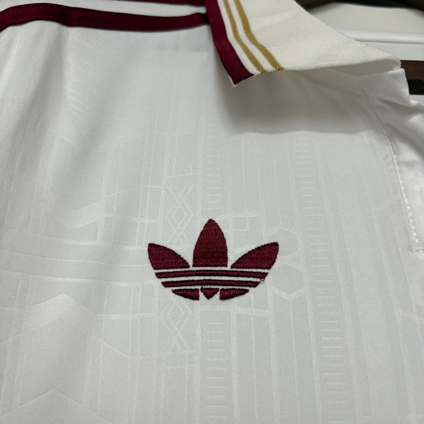 Maglia ufficiale Arsenal 25/26 Terza Versione Fan