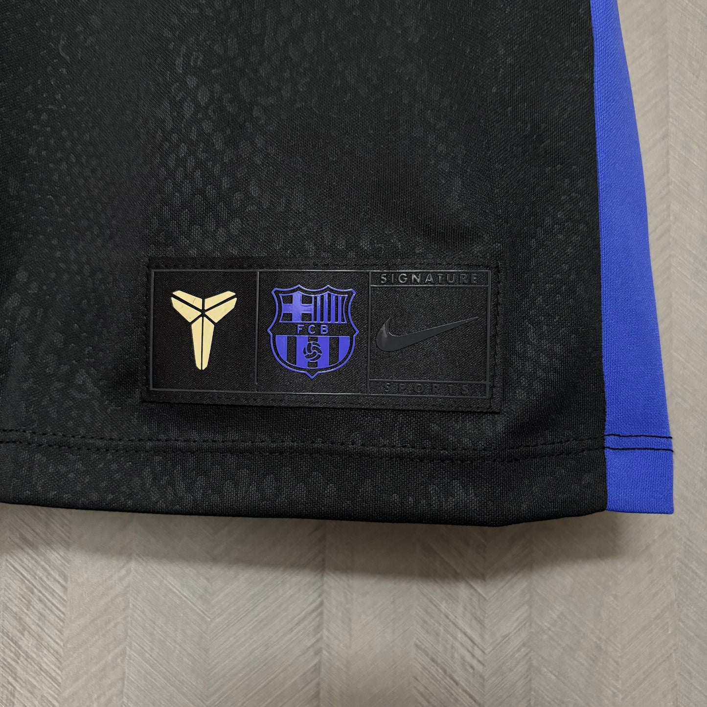 Maglia ufficiale Ajax 25/26 Edizione Speciale Versione Fan
