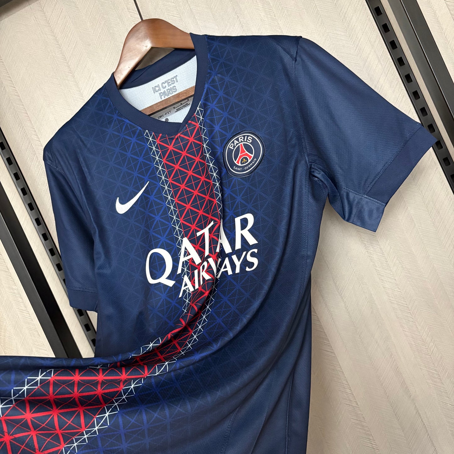 Maglia ufficiale PSG 25/26 Home Fan Version