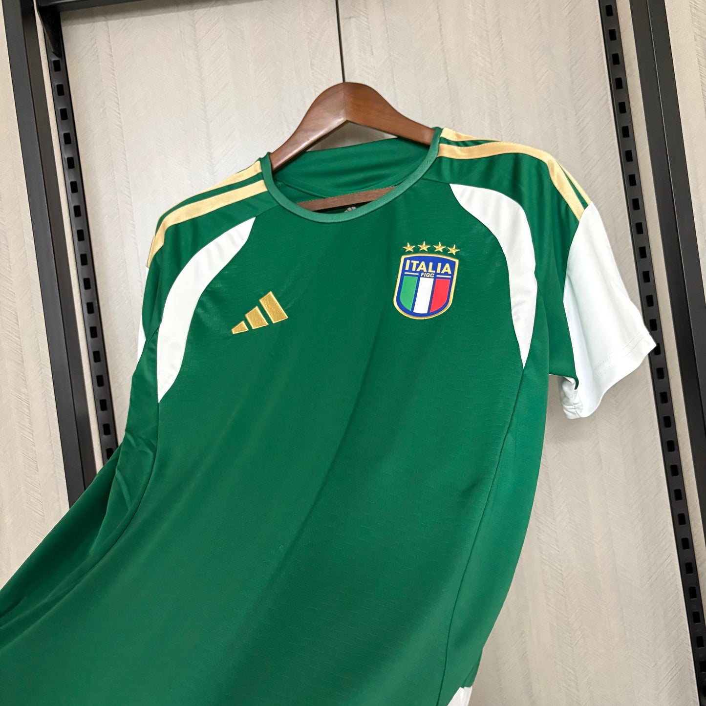 Maglia ufficiale Italia Mondiali 2026 Allenamento Versione Fan