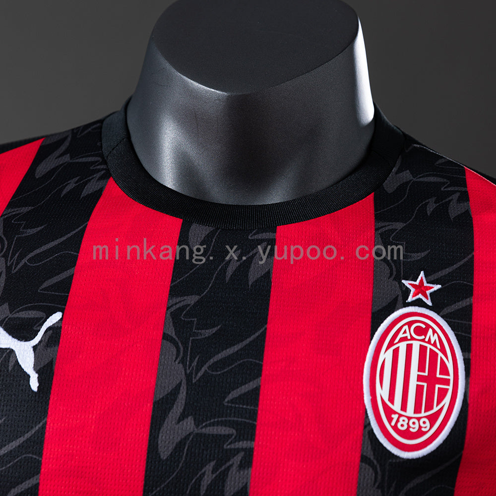 Maglia ufficiale Milan 25/26 Home Player Version