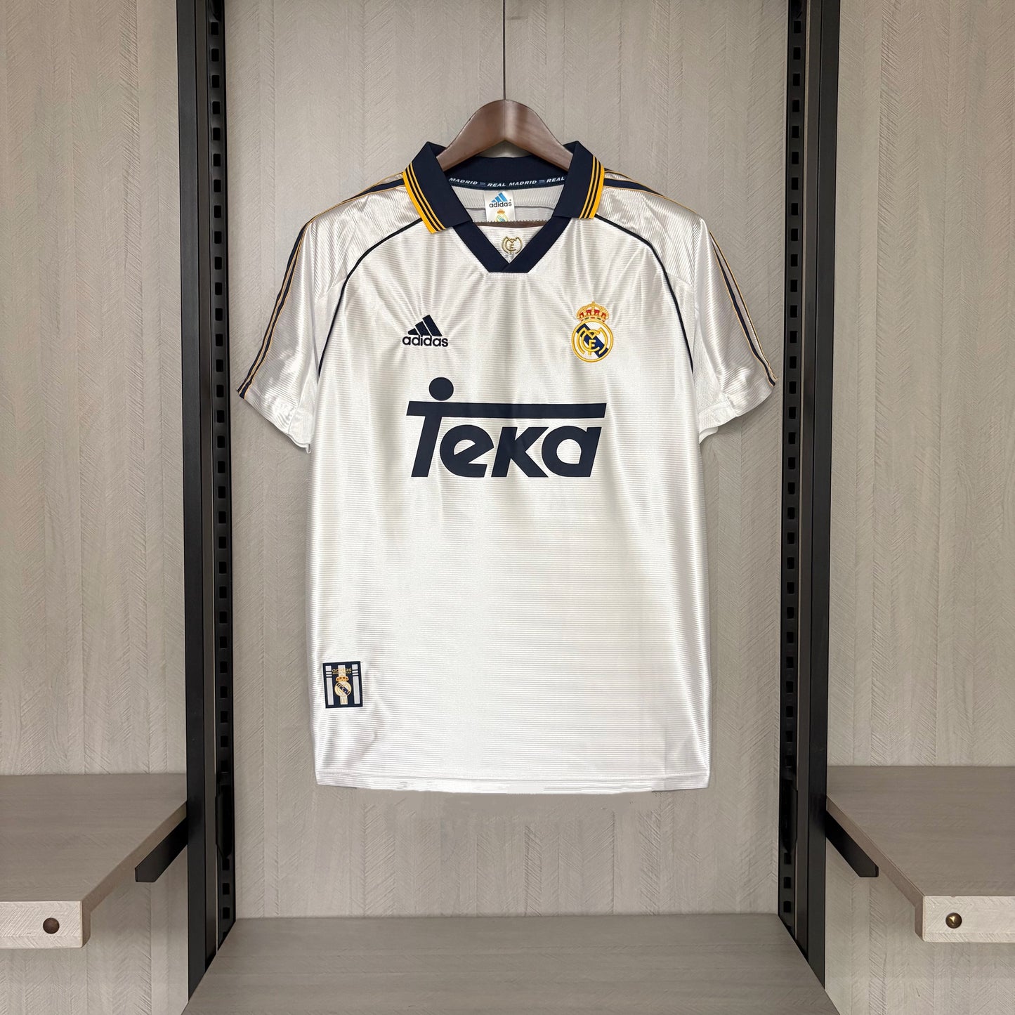 Maglia ufficiale Real Madrid 1998/1999 Retro Version