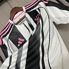 Maglia ufficiale Juventus 25/26 Home Versione Fan